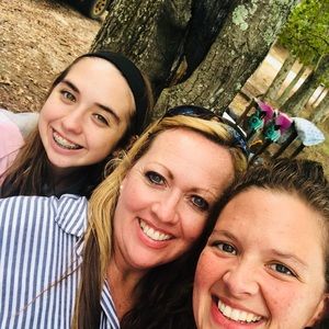 Meet your Posher, Andrea